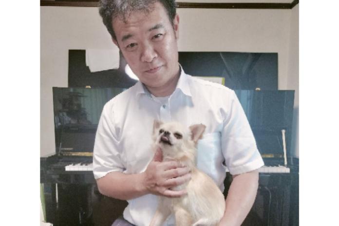 こむ君を見送る野澤ブリーダー こむ君を見送る野澤ブリーダー